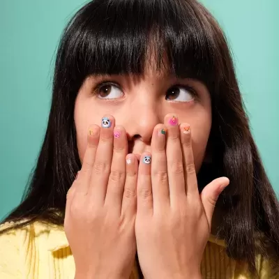 Nail&#x20;Stickers&#x20;Friends