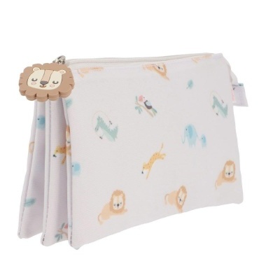 Necessaire branca com padrão de animais e puxador de leão