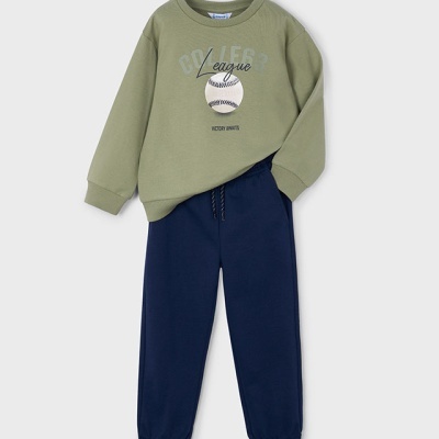 Conjunto infantil sweat verde com estampado bola baseball e calças desportivas azuis escuras