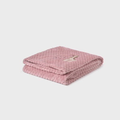 Cobertor rosa com bordado de tartaruga