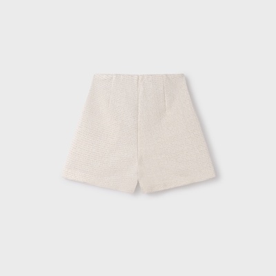 Calções brancos texturados com cintura elástica