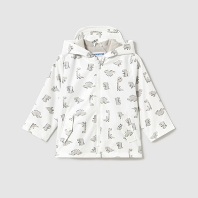 Casaco infantil branco com estampa de dinossauros cinzentos, com capuz e fecho de correr