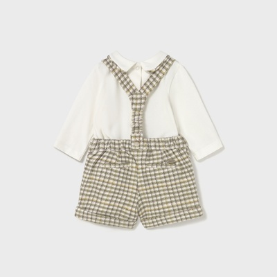 Macacão bebé branco com calções e peitoral xadrez castanho e branco