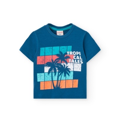 T-shirt infantil azul com estampado de palmeiras e texto tropical