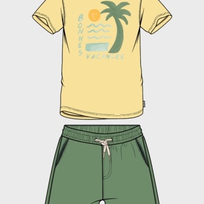Conjunto infantil com t-shirt amarela estampada e calções verdes