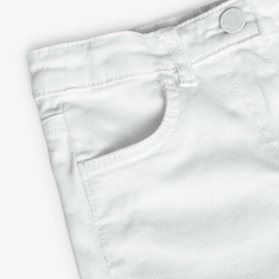 https://www.bebelar.pt/product/short-sarja-elastica-para-menina-branco