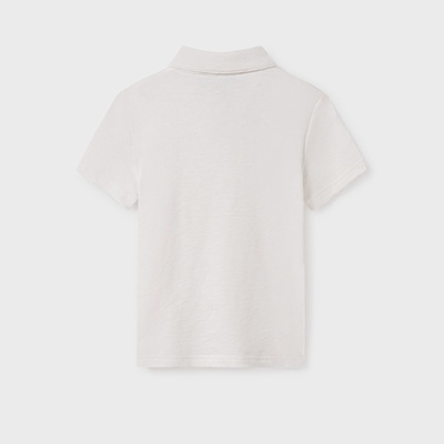 Camiseta pólo branca de manga curta vista das costas