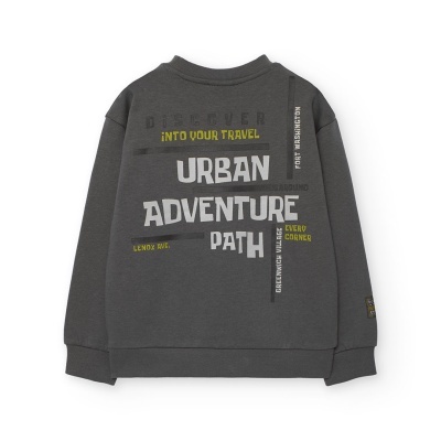 Sweatshirt cinzenta escura com texto gráfico nas costas