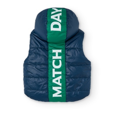 Casaco acolchoado azul escuro com faixa verde e texto branco MATCH DAY