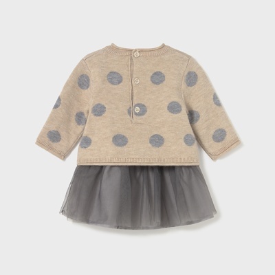Vestido bebé bege com bolas cinza e saia de tule cinza escuro