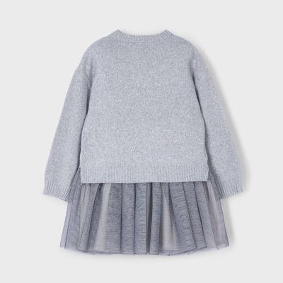 Vestido infantil cinza com camisola de malha e saia de tule plissado