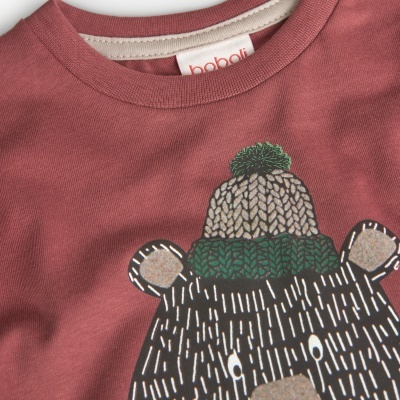 Camisola infantil cor de vinho com estampa de urso e gola redonda