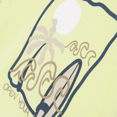https://www.bebelar.pt/product/t-shirts-amarelo-surf