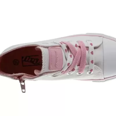 Tênis branco de bebé com detalhes cor-de-rosa e atacadores com corações