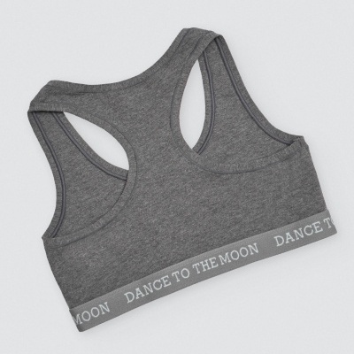 Top desportivo cinza escuro com elástico e texto branco