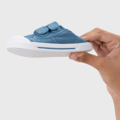 https://www.bebelar.pt/product/sapatilhas-canvas-azul