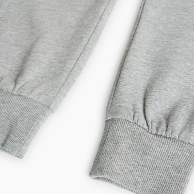 Mangas cinzentas com punhos elásticos em malha canelada