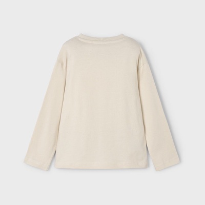 Camisola bege de manga comprida vista de costas