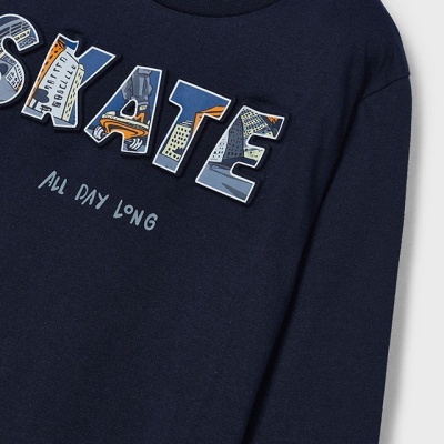 Camisola azul escura de manga comprida com estampado SKATE e ALL DAY LONG.