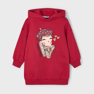 Sweatshirt vermelha com estampa de menina e corações em fundo cinza
