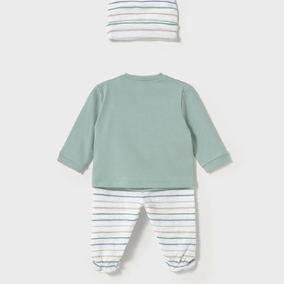 Conjunto bebé com camisola verde, calças às riscas e bonnet às riscas