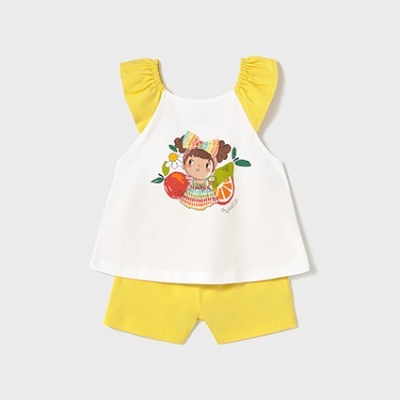 Conjunto infantil blusa branca com estampado e calções amarelos lisos