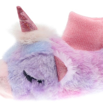 Pantufa infantil de unicórnio em pelúcia cor-de-rosa e lilás com chifre brilhante