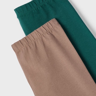 Duas leggings com cós elástico em verde escuro e castanho