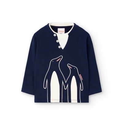 Camisola infantil azul com desenho de pinguins e botões no pescoço