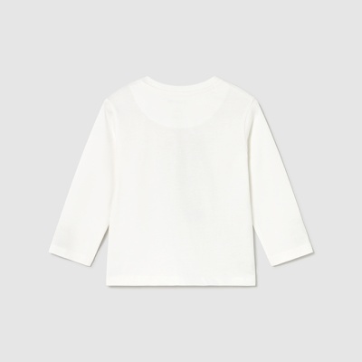 Camisola branca de manga comprida vista de costas