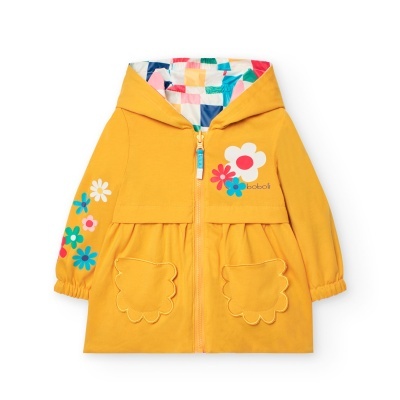 Casaco amarelo para criança com capuz e estampas florais