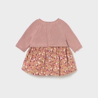 Vestido bebé malha rosa e saia floral bege com flores coloridas