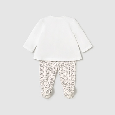 Conjunto de roupa para bebé com camisola branca e calças com padrão de bolinhas castanhas