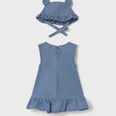 Conjunto infantil azul denim com vestido e chapéu com orelhas e folho