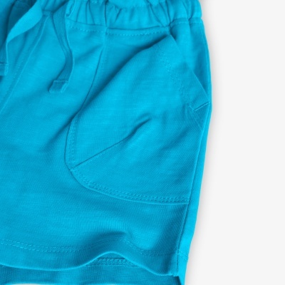 Calções de criança azul turquesa com bolso lateral