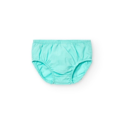 Cuecas de criança turquesa em fundo branco