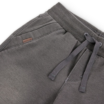 https://www.bebelar.pt/product/bermuda-felpa-denim-elastica-para-menino-cinza