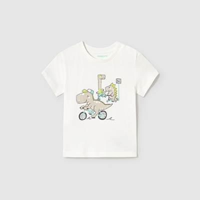 T-shirt branca de criança com estampa de dinossauros em bicicleta