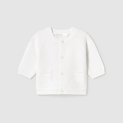 Casaco de malha branco para bebé com botões e bolsos frontais