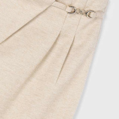 Saia bege clara com detalhe metálico na cintura