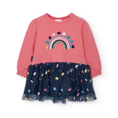 Vestido infantil rosa com saia de tule azul escuro e padrão colorido