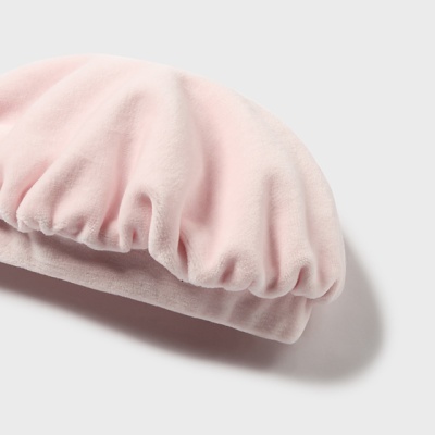 Touca de banho rosa claro em tecido felpudo com elástico