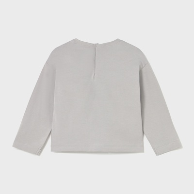 Camisola cinza clara de manga comprida com fecho nas costas