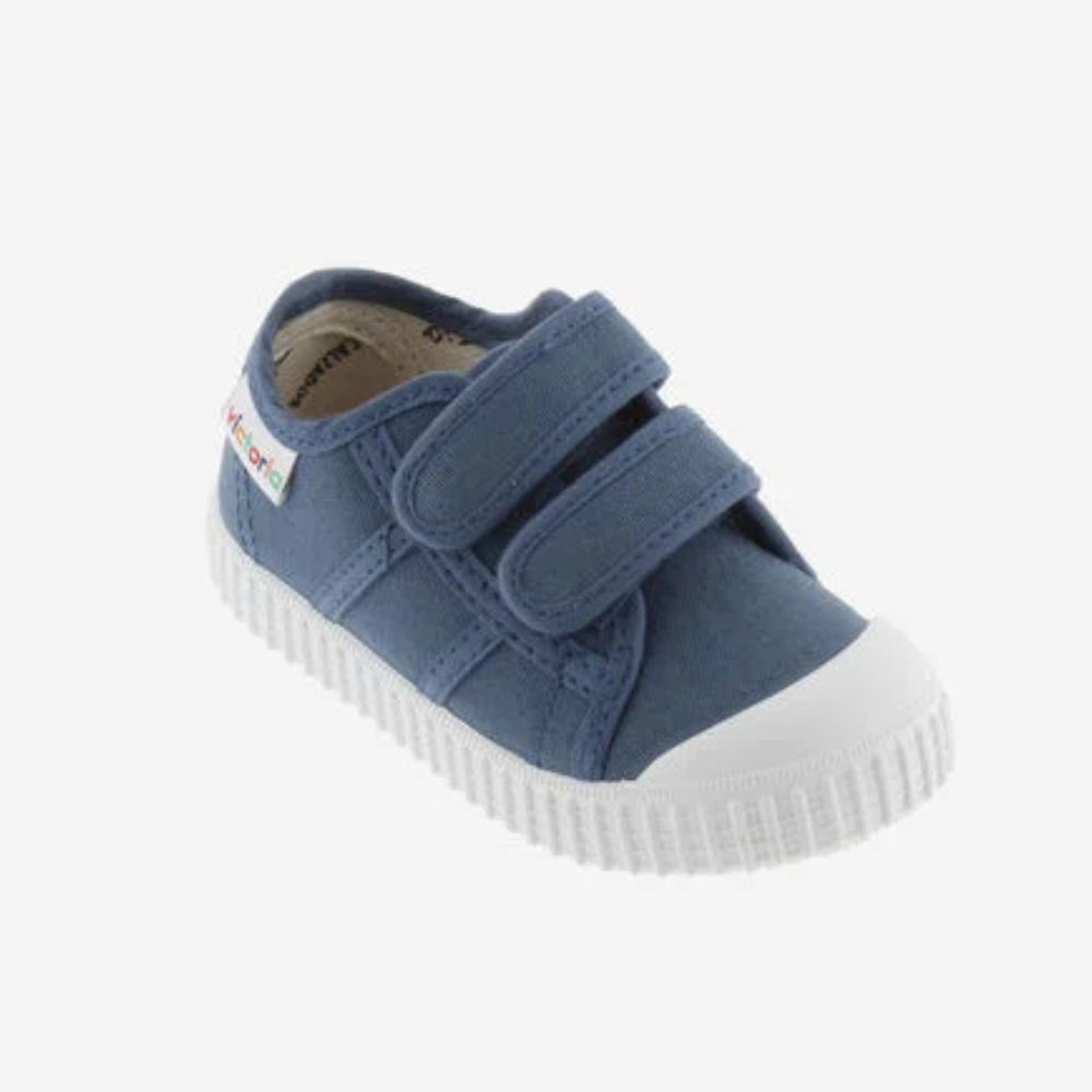 Victoria Lona Jeans Ténis infantil azul com fecho de velcro e sola branca