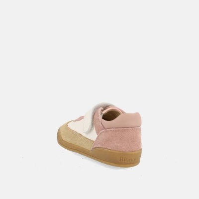 Ténis infantil rosa e bege com sola castanha e fecho de velcro branco