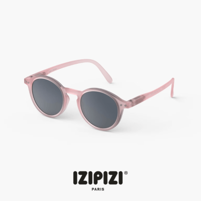 Óculos de sol redondos com armação rosa translúcida