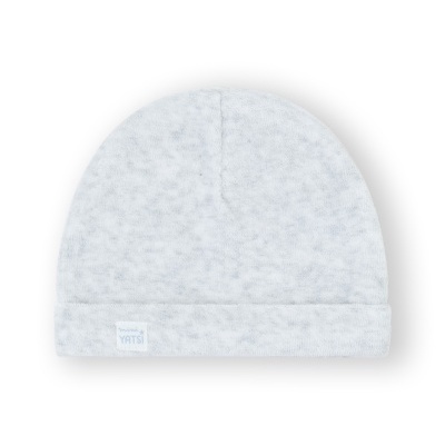 Gorro cinza claro para bebé com etiqueta YATSI