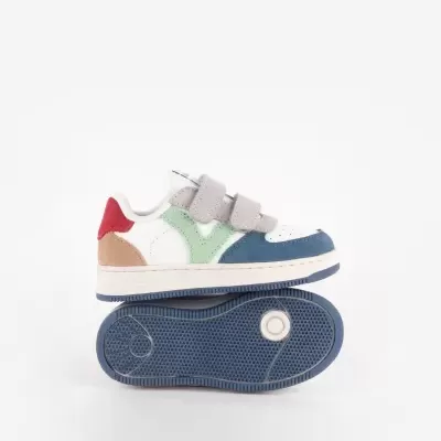 Tênis infantil colorido com velcro