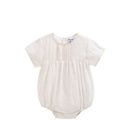 Body de bebé bege claro com renda e botões