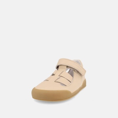 Sapatilha infantil bege com fecho de velcro e sola castanha